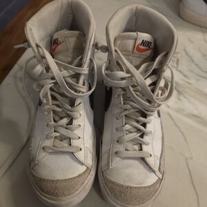 Nike High-Top Sneakers in White and Tan